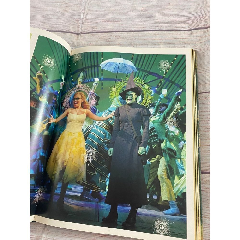 Wicked: The Grimmerie Broad Way Musical Hard Cover - Picture 11 of 11